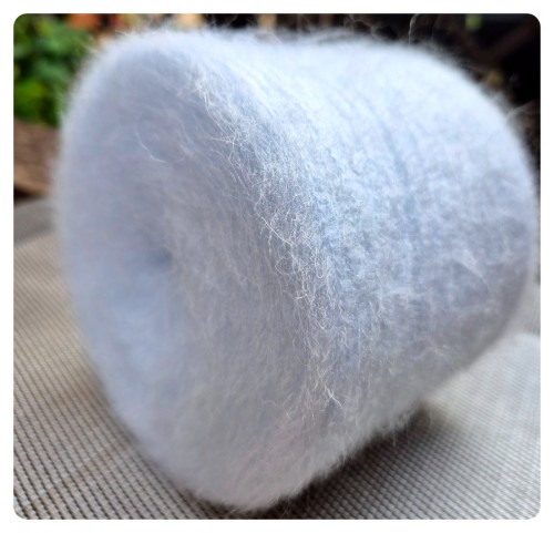 Włóczka Paris50  Baby Blue